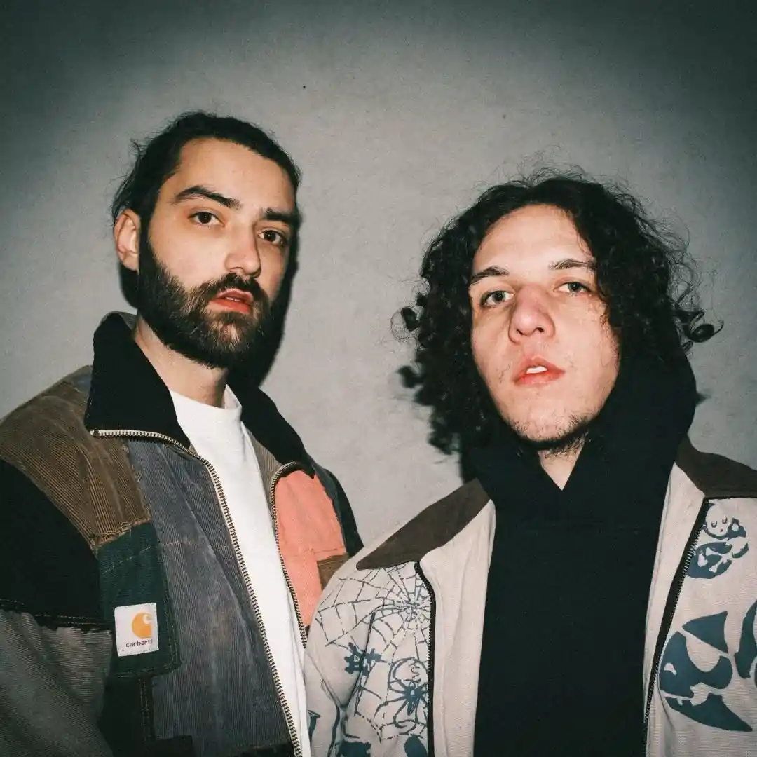 HYPSIGN Pop-Rock band based in Switzerland Mastering au Studio d'enregistrement.